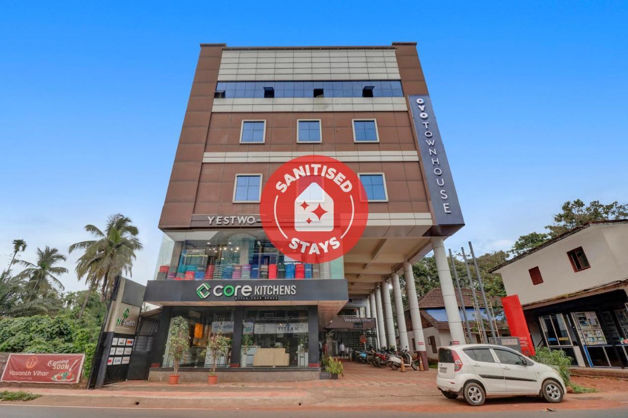 Oyo Townhouse 1070 Ramis Plaza Hotel Tullipurmbu Buitenkant foto