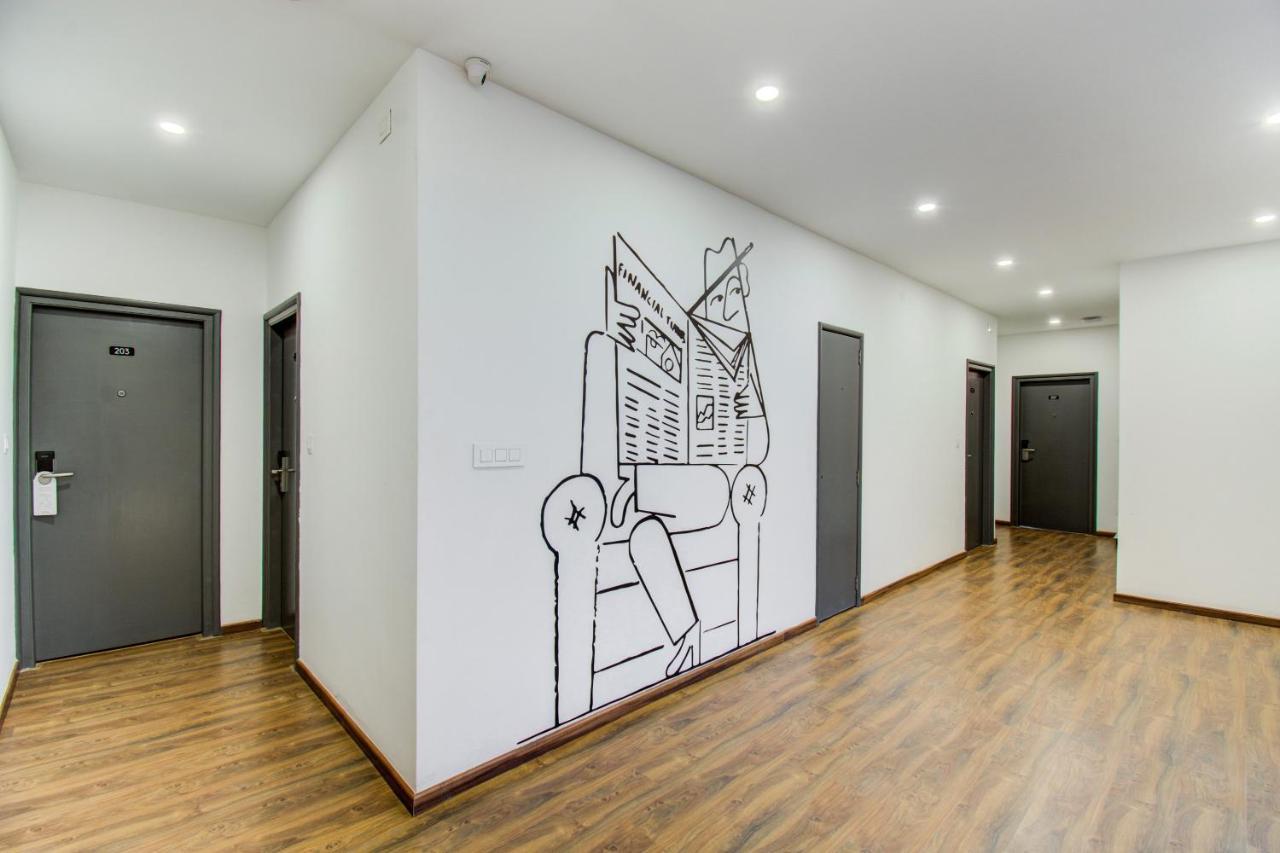 Oyo Townhouse 1070 Ramis Plaza Hotel Tullipurmbu Buitenkant foto