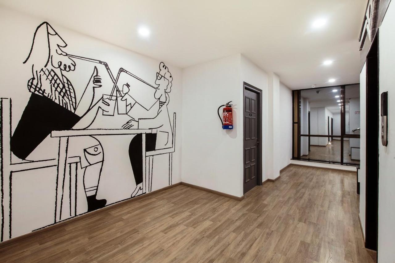 Oyo Townhouse 1070 Ramis Plaza Hotel Tullipurmbu Buitenkant foto